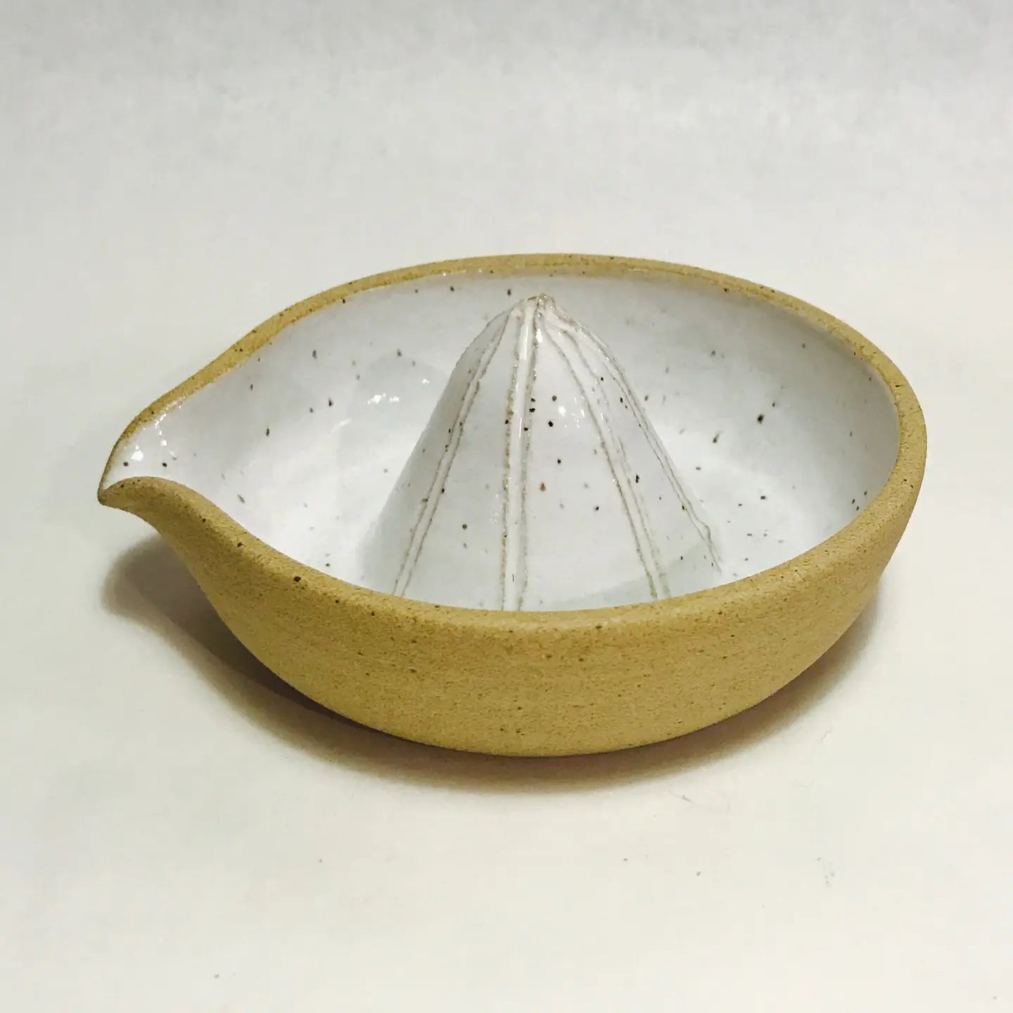 M. Bueno | Wheel Thrown Juicer/Reamer